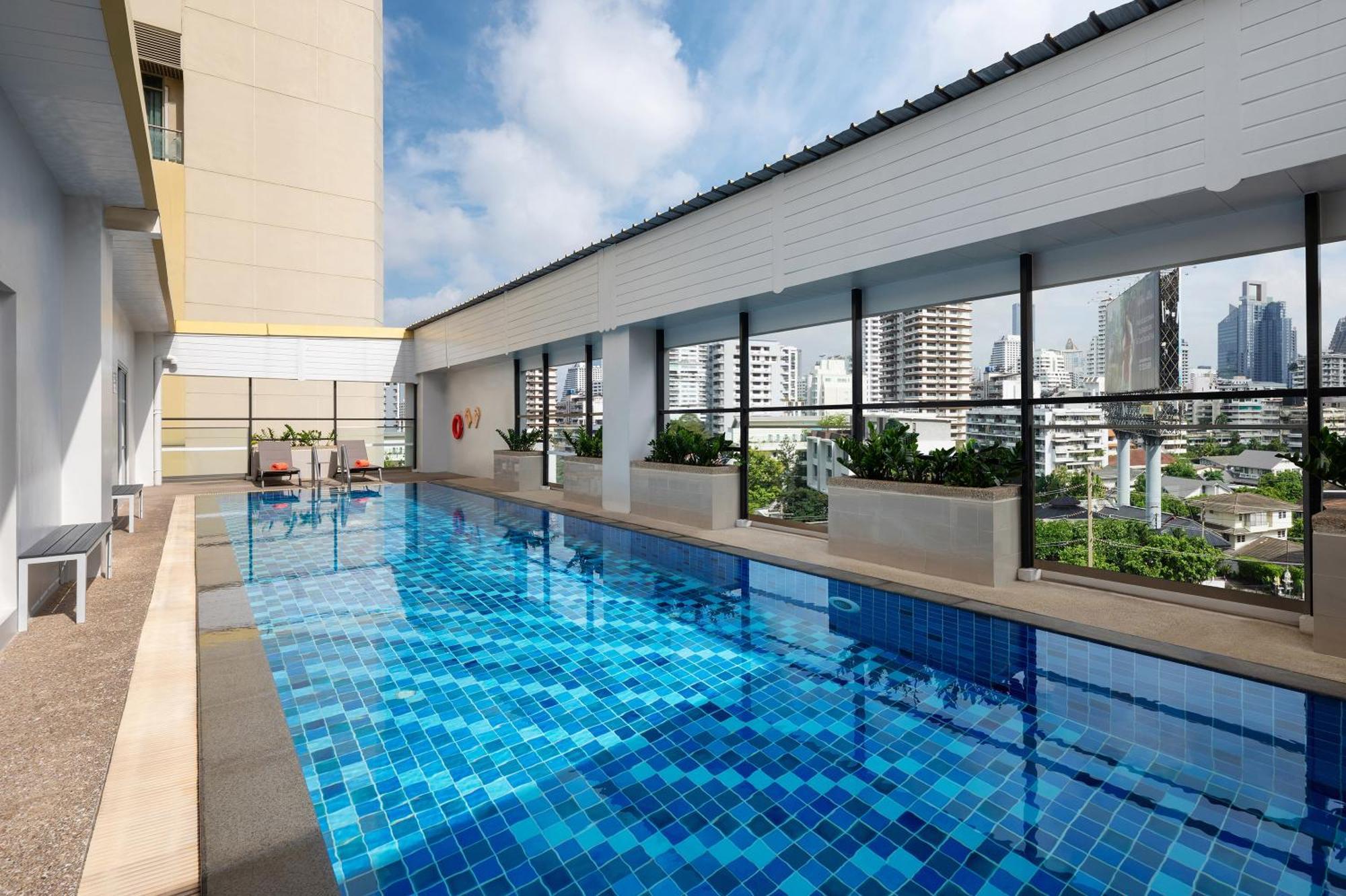 Citadines Sukhumvit 16 Bangkok Aparthotel Exterior foto